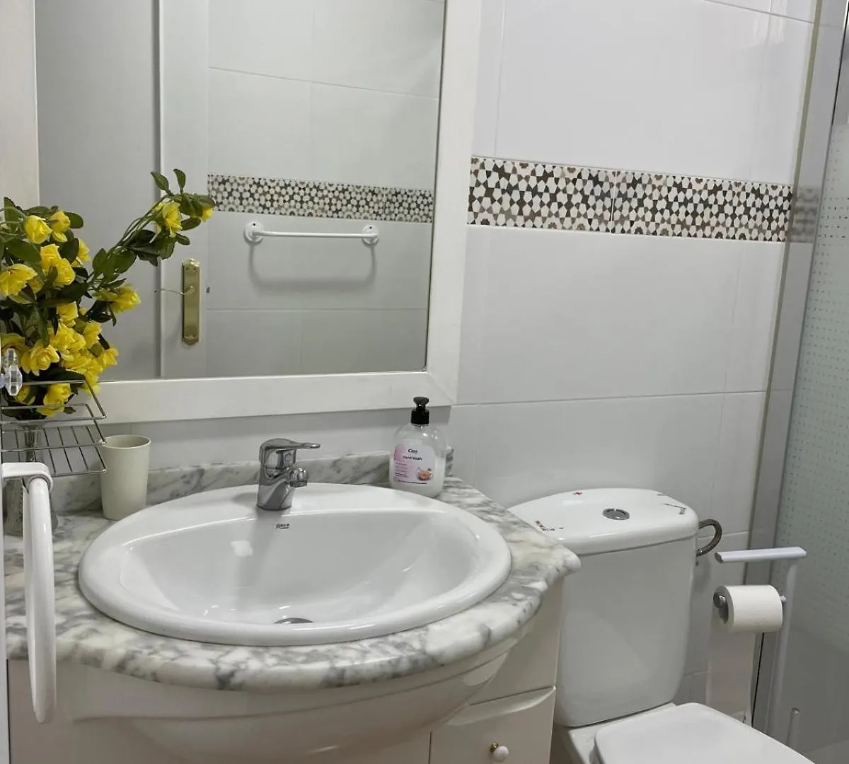 Precioso Apartamento De Dos Plantas Con Vistas Frigiliana 0*,